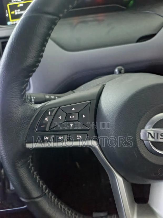 Nissan Serena 2021
