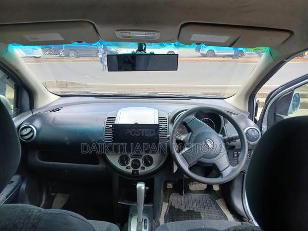 Nissan Note 2012 Silver