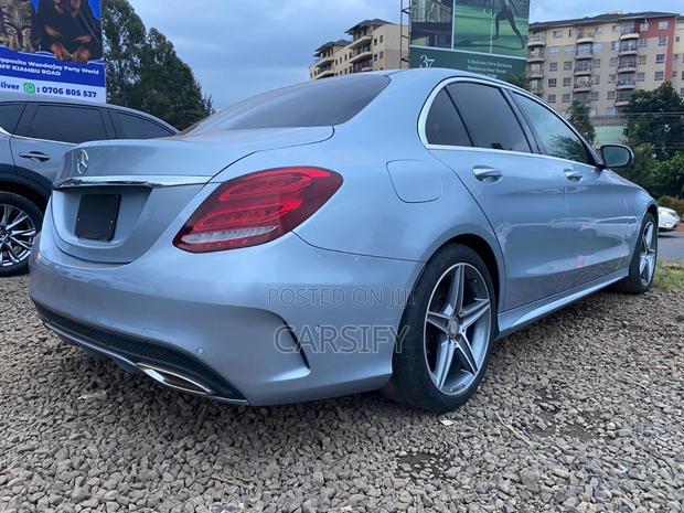 Mercedes-Benz C200 2016 Silver