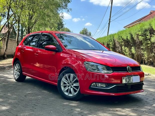 Volkswagen Polo 2017 Red