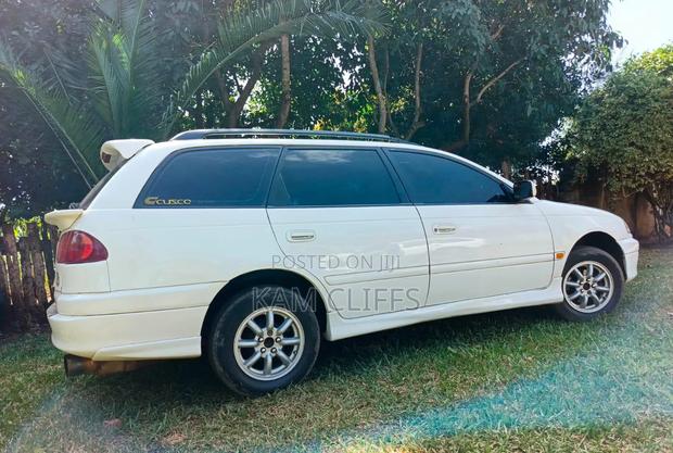 Toyota Caldina 2003 White
