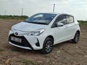 Toyota Vitz 2018 White for sale