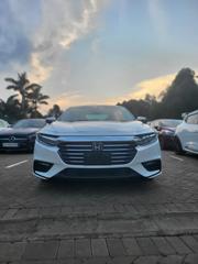 Honda Insight 2019 White for sale