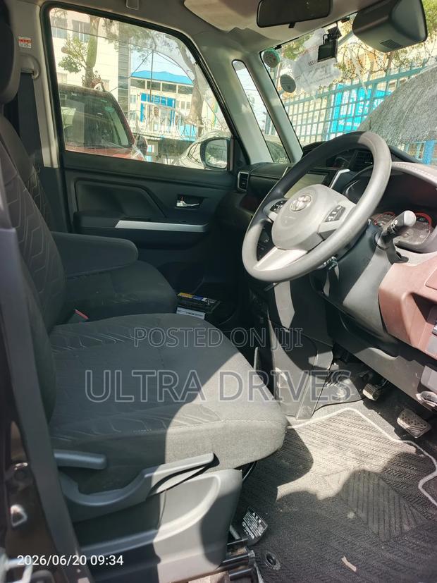 Toyota Tank 2019 Black