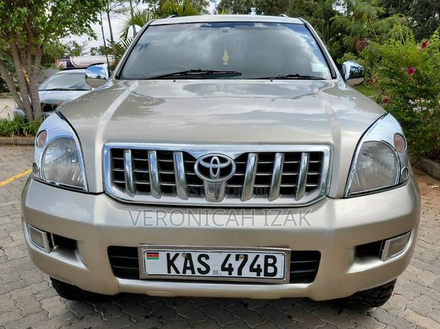 Toyota Land Cruiser Prado 2003 Gold