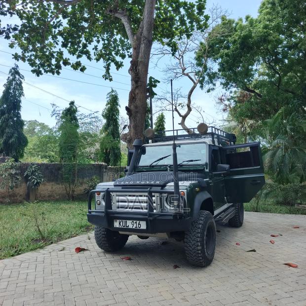 Land Rover Defender 1987 Green