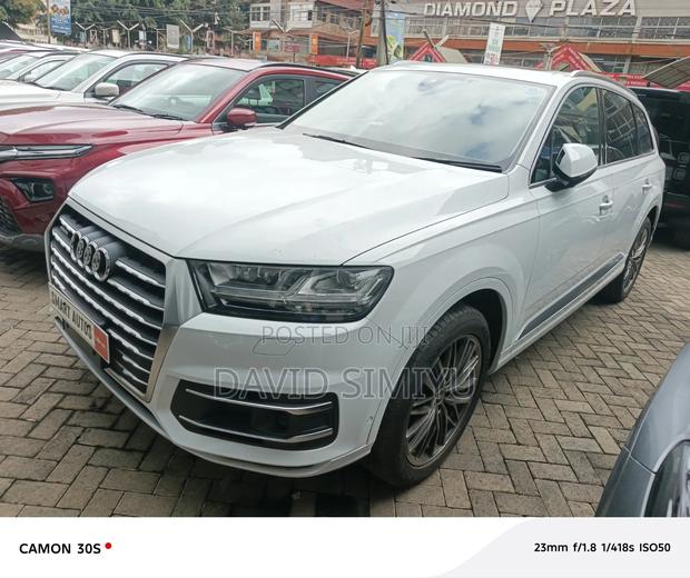 Audi Q7 2018 White