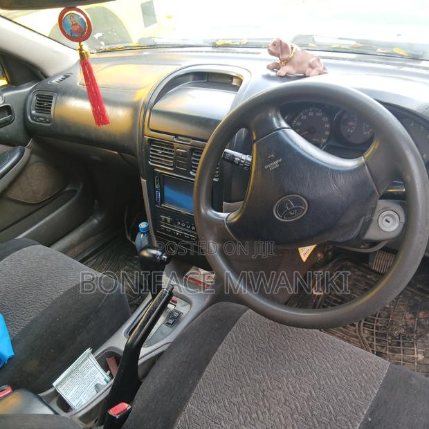Toyota Caldina 2002 White