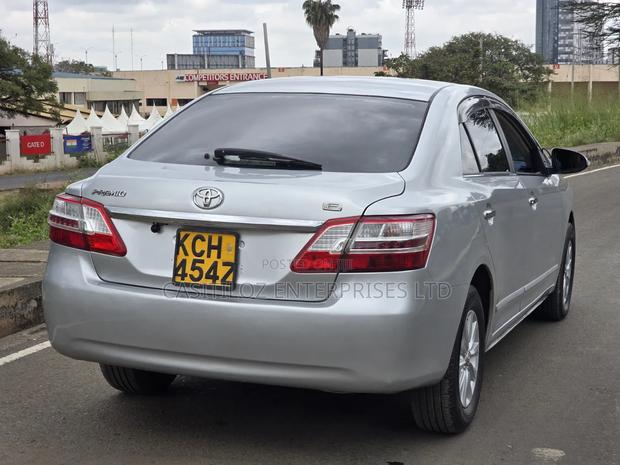 Toyota Premio 2009 Silver