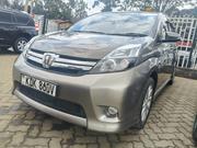 Toyota ISIS 1.8 L G-edition 2WD 2015 Gray for sale