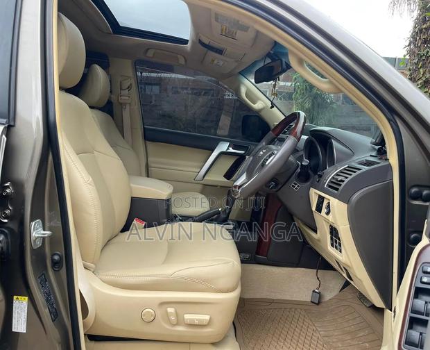 Toyota Land Cruiser Prado 2.8 D-4D 2016 Silver