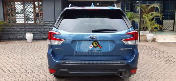 Subaru Forester Premium AWD 2019 Blue