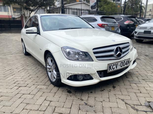 Mercedes-Benz C200 2012 White