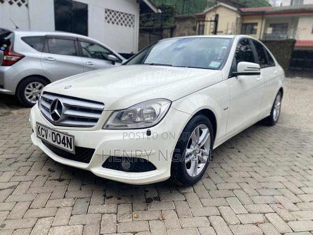 Mercedes-Benz C200 2012 White