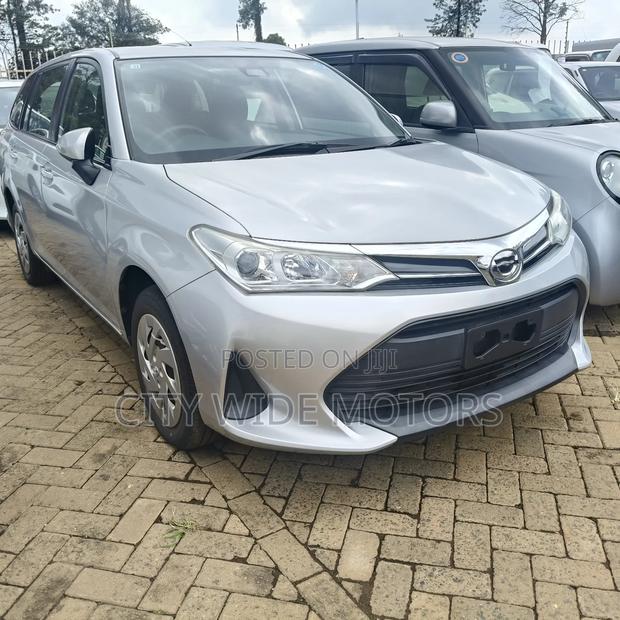 Toyota Corolla Fielder 1.5 Petrol FWD 2018 Silver