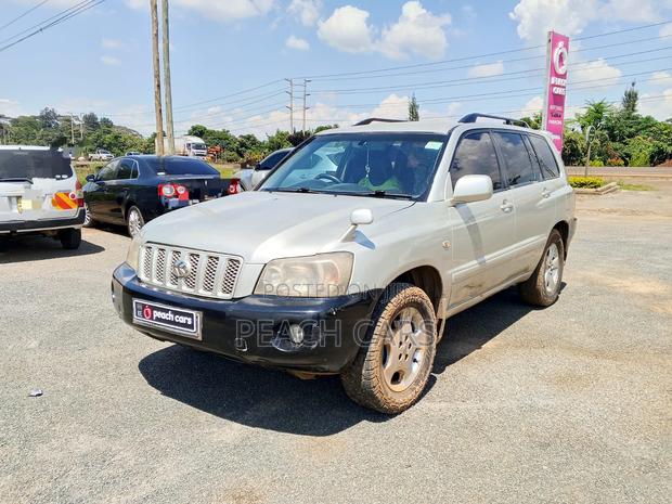 Toyota Kluger 2004 Silver