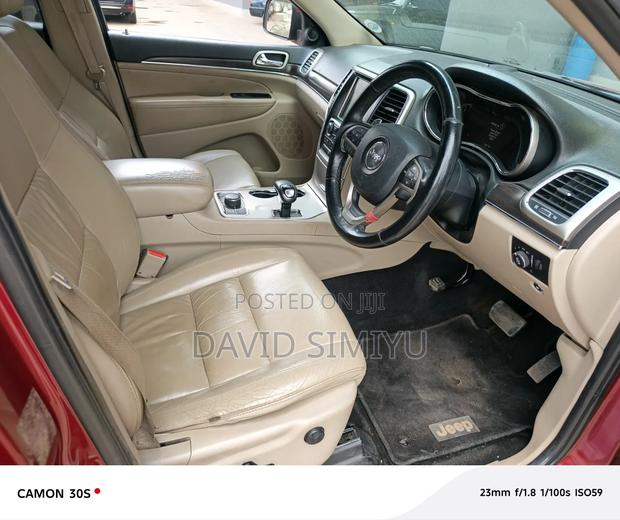 Jeep Grand Cherokee 2013 Red