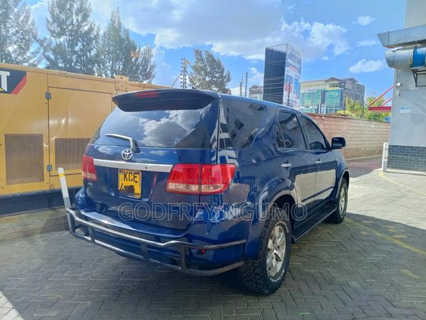 Toyota Fortuner 2008 Blue