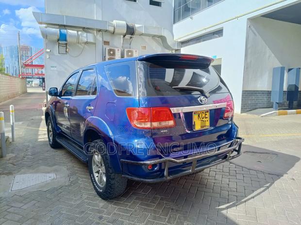 Toyota Fortuner 2008 Blue