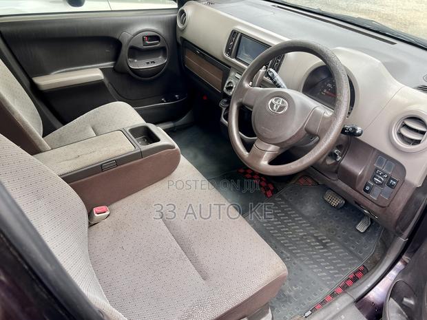 Toyota Passo 1.0 FWD 2015 Burgundy
