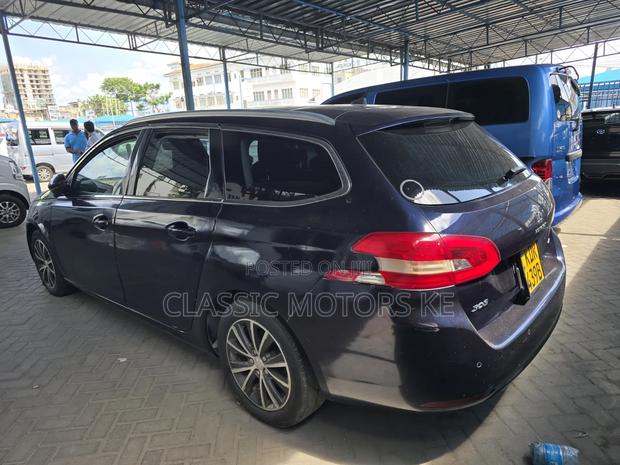 Peugeot 308 2017 Blue