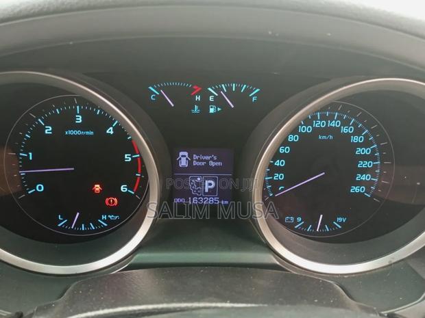 Toyota Land Cruiser 2012 Silver