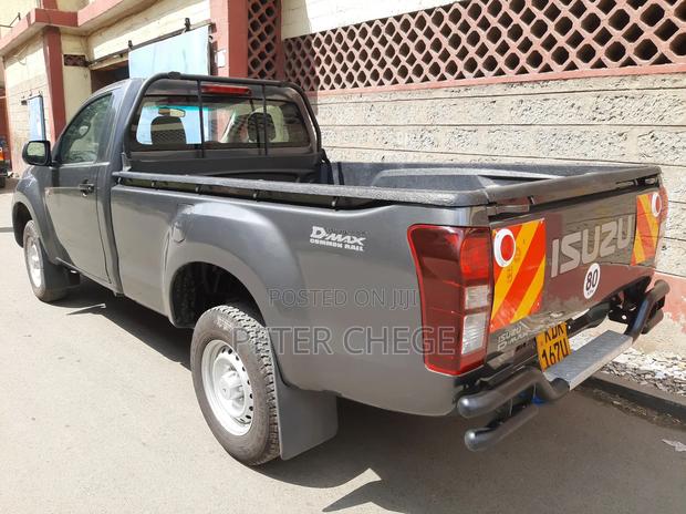 Isuzu D-MAX 2022 Gray