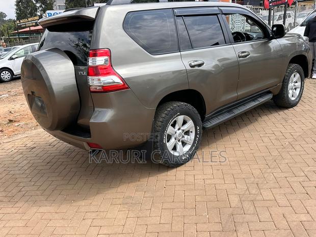 Toyota Land Cruiser Prado 2014 Brown