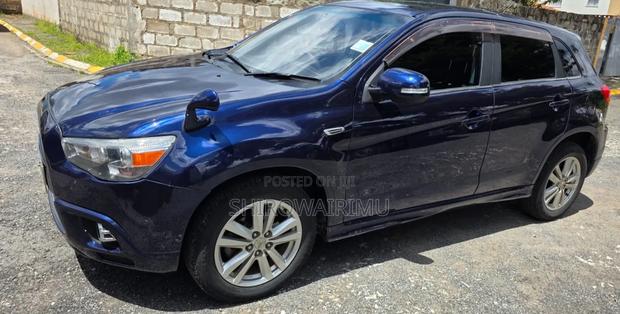 Mitsubishi RVR 2.0 2011 Blue