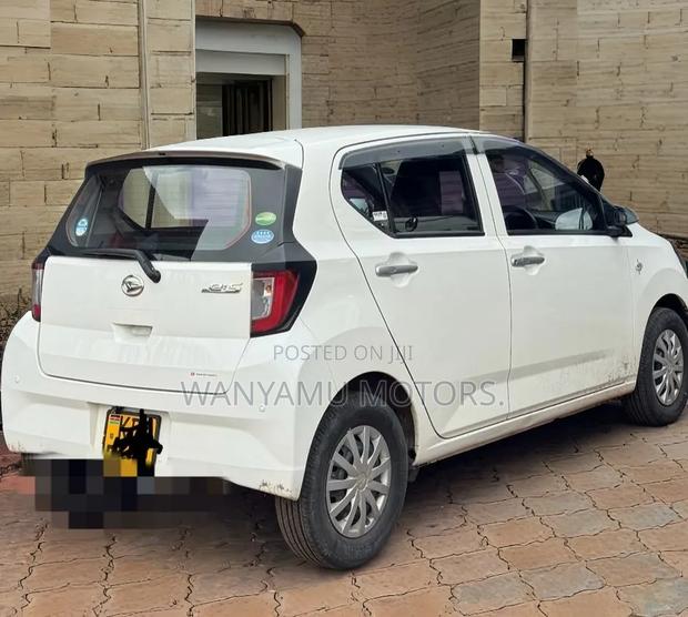 Daihatsu Mira 2019 White