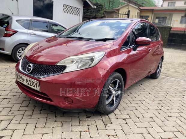 Nissan Note 2015 Red