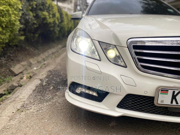 Mercedes-Benz E250 2011 Pearl