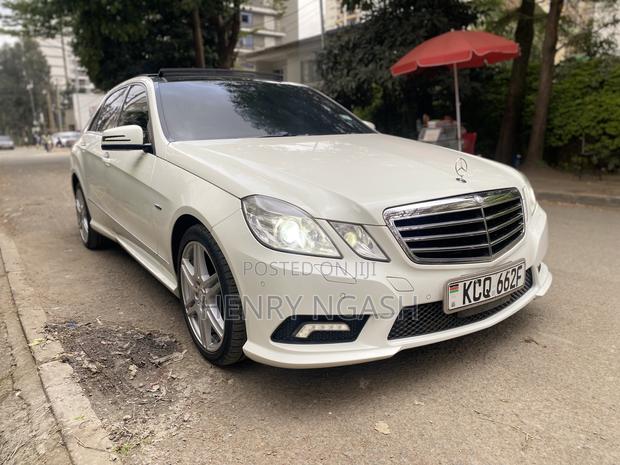 Mercedes-Benz E250 2011 Pearl