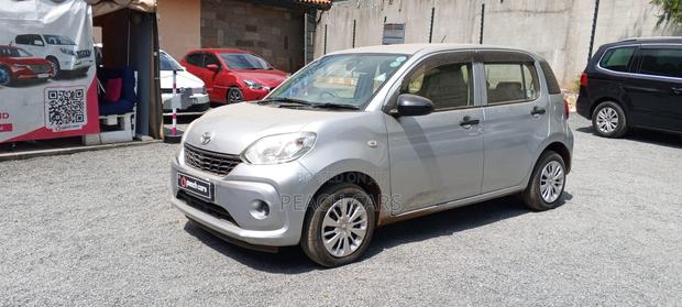 Toyota Passo 2018 Silver