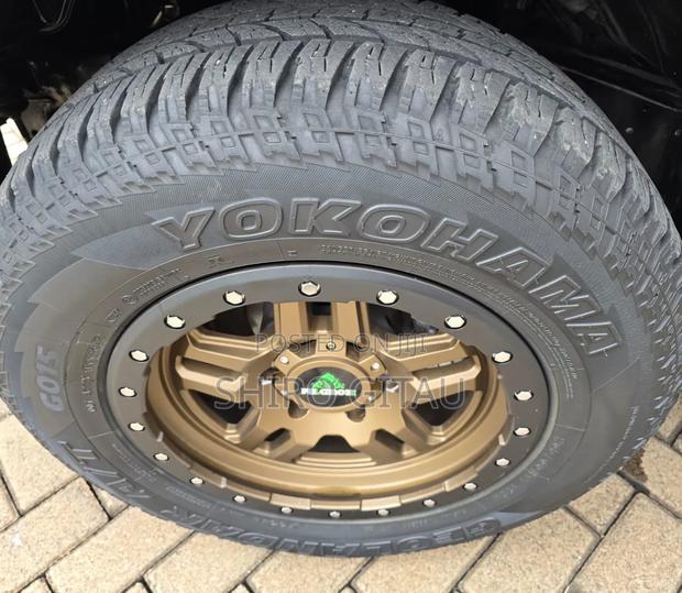 Toyota Land Cruiser Prado 2005 Silver