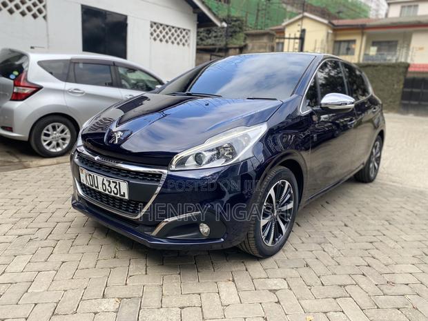 Peugeot 208 2018 Black