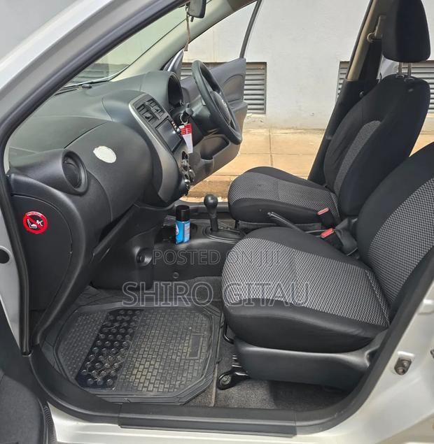 Nissan March 2013 Silver