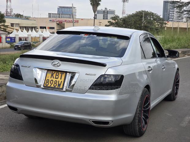Toyota Mark X 2005 Silver