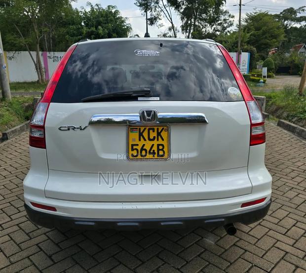 Honda CR-V 2010 White