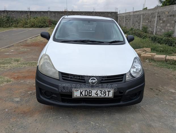 Nissan Advan 2014 White