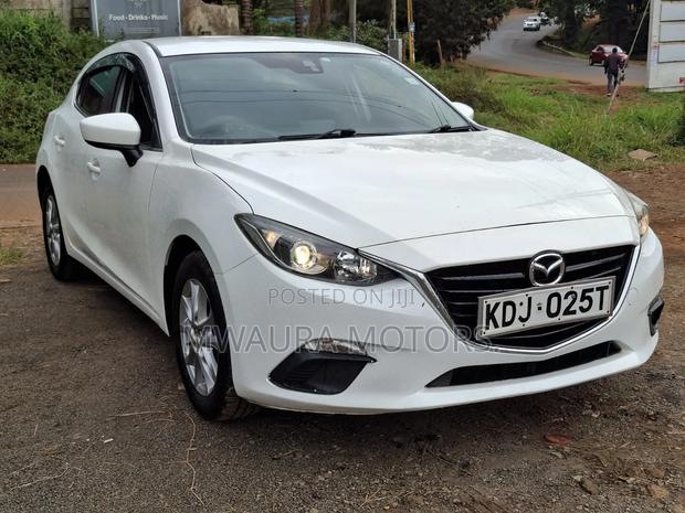 Mazda Axela 2015 White