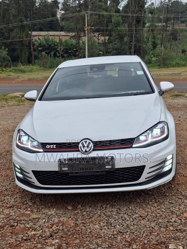 Volkswagen Golf 2015 White