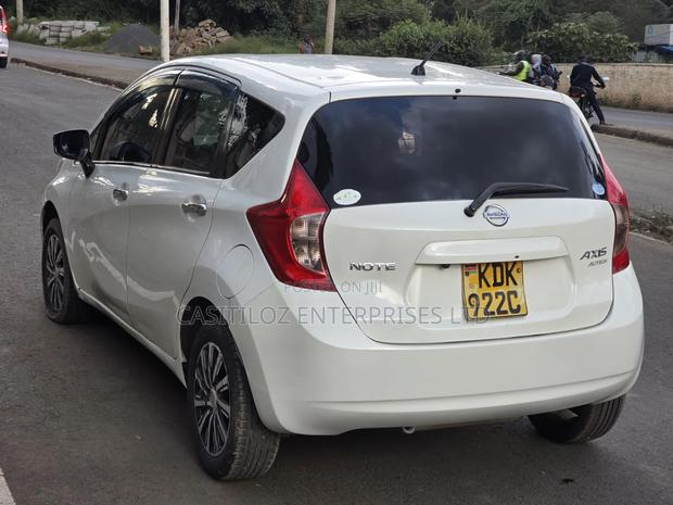 Nissan Note 2015 White
