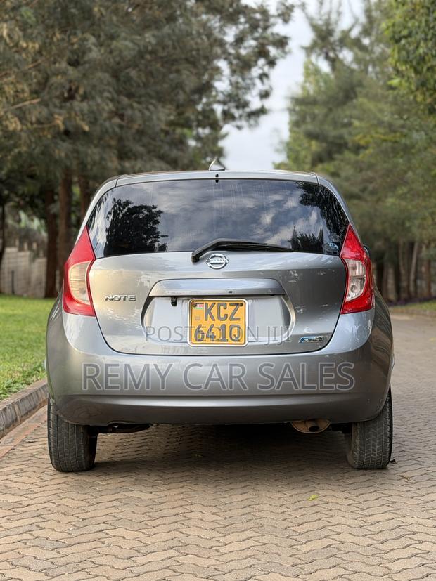 Nissan Note 1.2 Petrol 2013 Gray