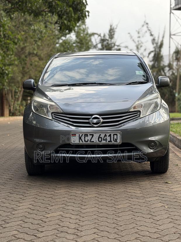 Nissan Note 1.2 Petrol 2013 Gray