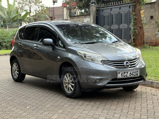 Nissan Note 1.2 Petrol 2013 Gray