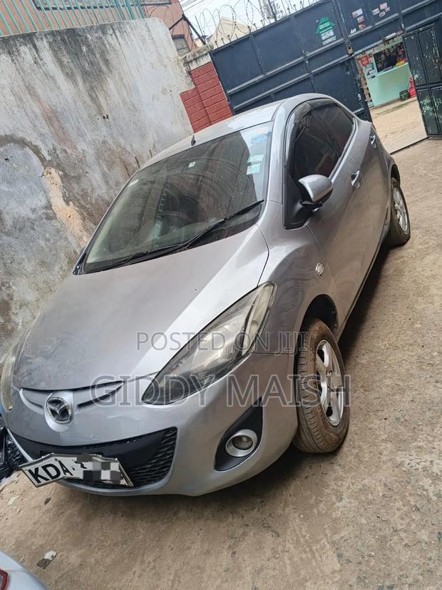 Mazda Demio 2014 Silver
