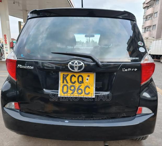 Toyota Ractis 2012 Black
