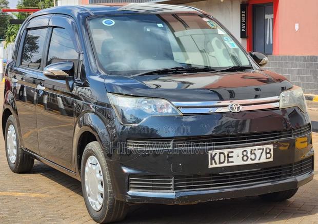 Toyota Spade 2014 Matt Black