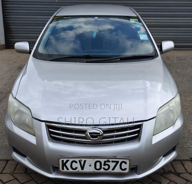 Toyota Axio 2013 Silver
